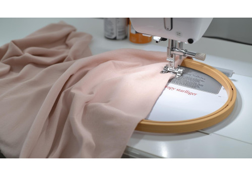 Embroidering on Stretch Fabric Without Puckering: Complete Guide